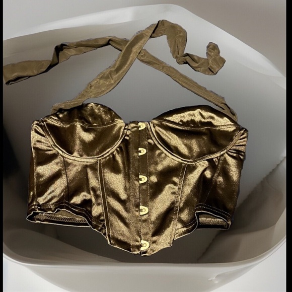 Sexy Black Magnetic Hook & Eye Design Asymmetrical Bustier Corset Crop Camisole - Picture 3 of 17